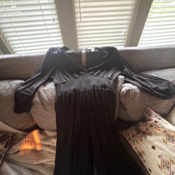 Lightly worn black jumpsuit from Anthropologie - Picture 3 of 3